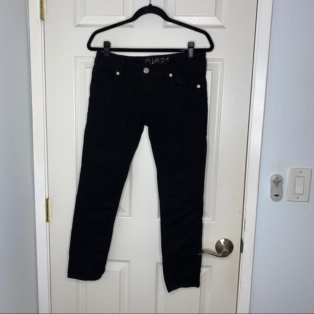 Women’s Black Jeans